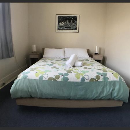 Malvern Backpackers Мельбурн Экстерьер фото